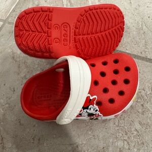 CROCS Kids Red Minnie Clogs size C4
